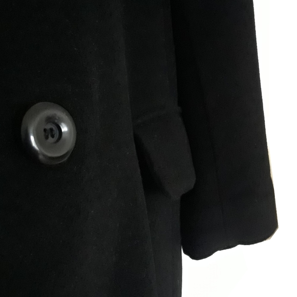 London Fog. Long Wool Coat. Black. 6P - Picture 10 of 16